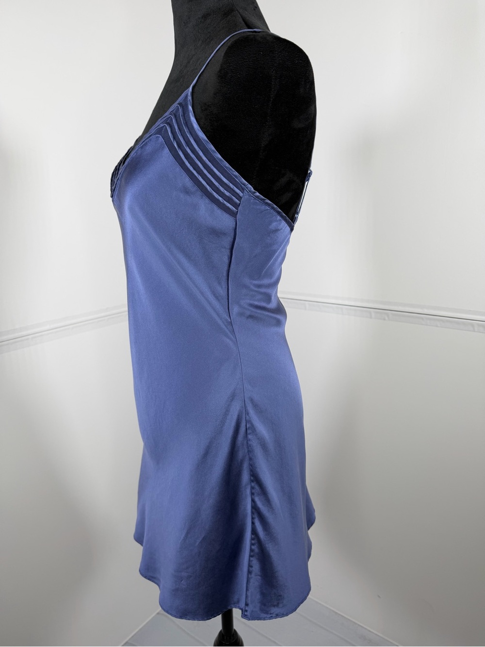 Vintage Victoria's Secret 100% Silk Blue Charmeuse Slip Dress Lingerie Small - Picture 3 of 7